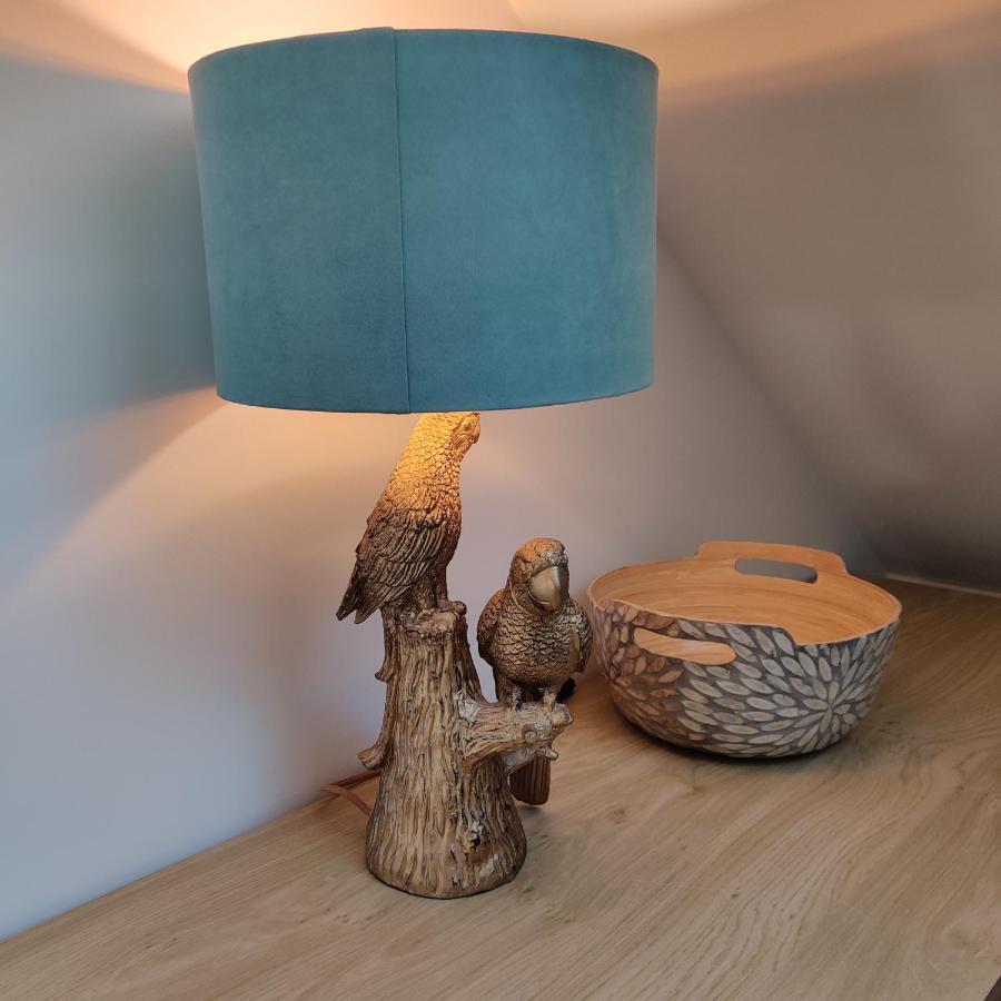 Delightful & Picturesque Modern Detached Apartment, Next To Chester Zoo, Near Park And Ride To City Centre Extérieur photo